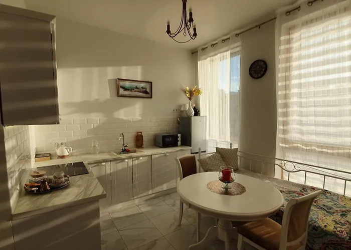 Apartament Forum 66 *